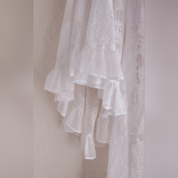 Badgley Mischka Soft White Sheer Lace Mini Dress With Nude Dress Slip - Picture 6 of 8